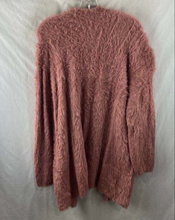 NWOT Free People Cozy Faux Fur Teddy Cardigan in Dusty Rose size L - Picture 5 of 6